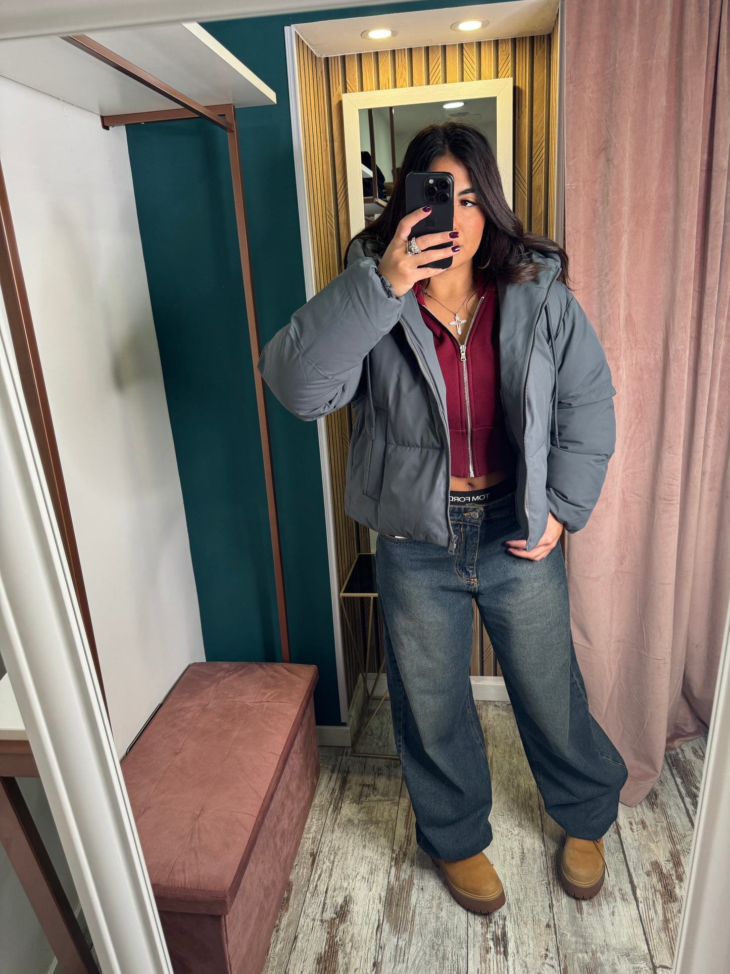 Piumino corto grigio