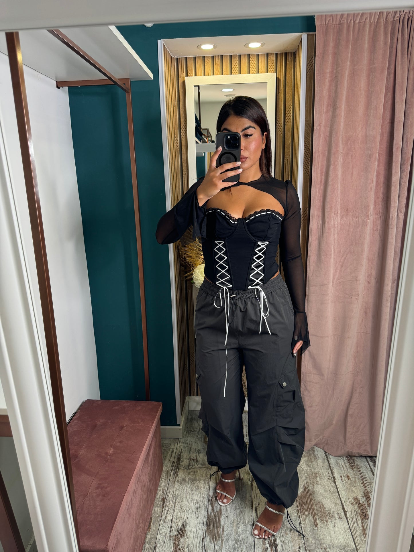 Top Monique nero