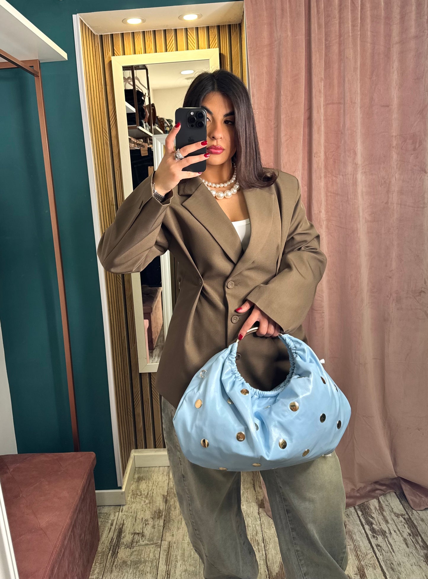 Borsa maxi borchie