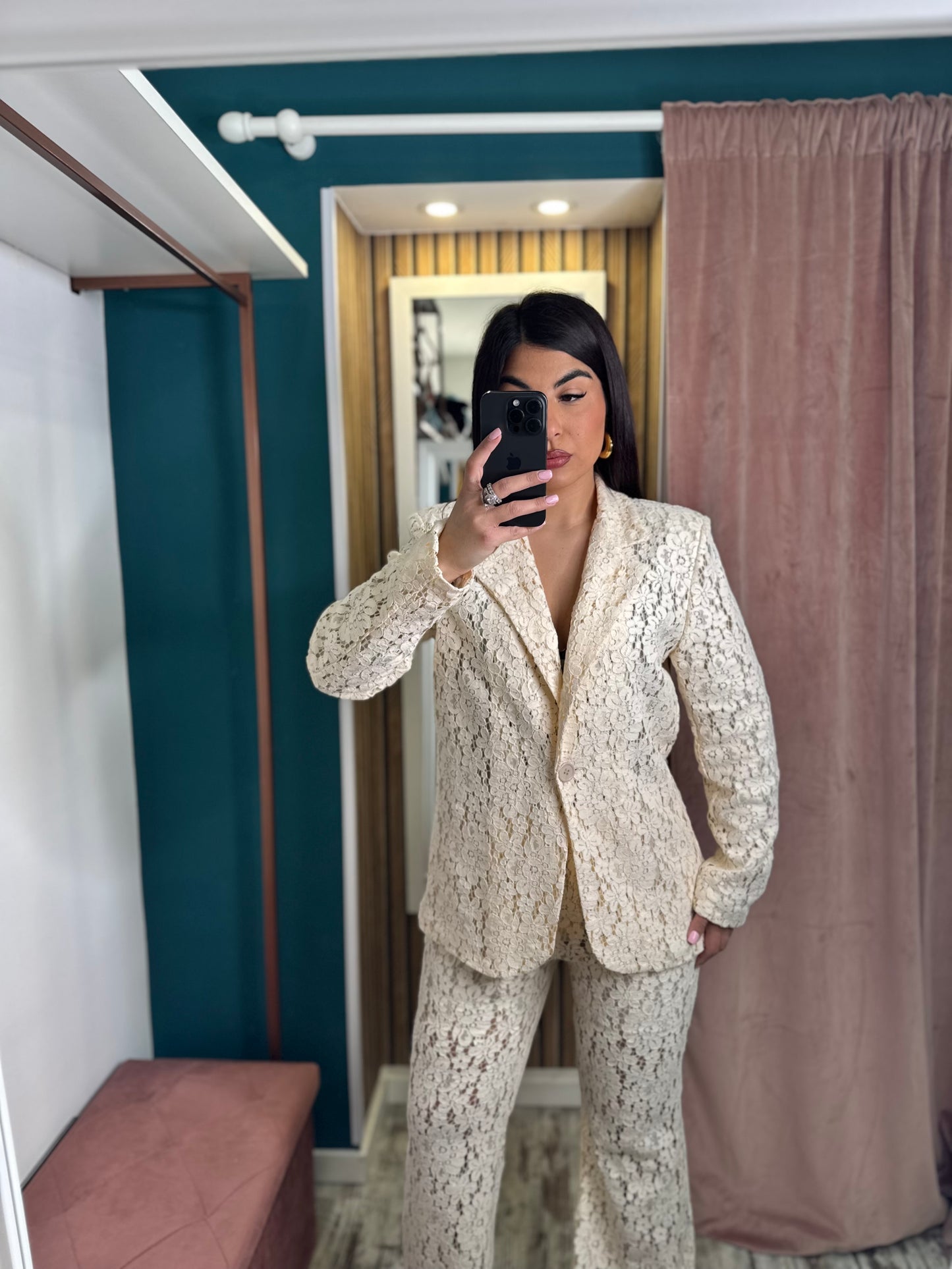 Tailleur beige macramè