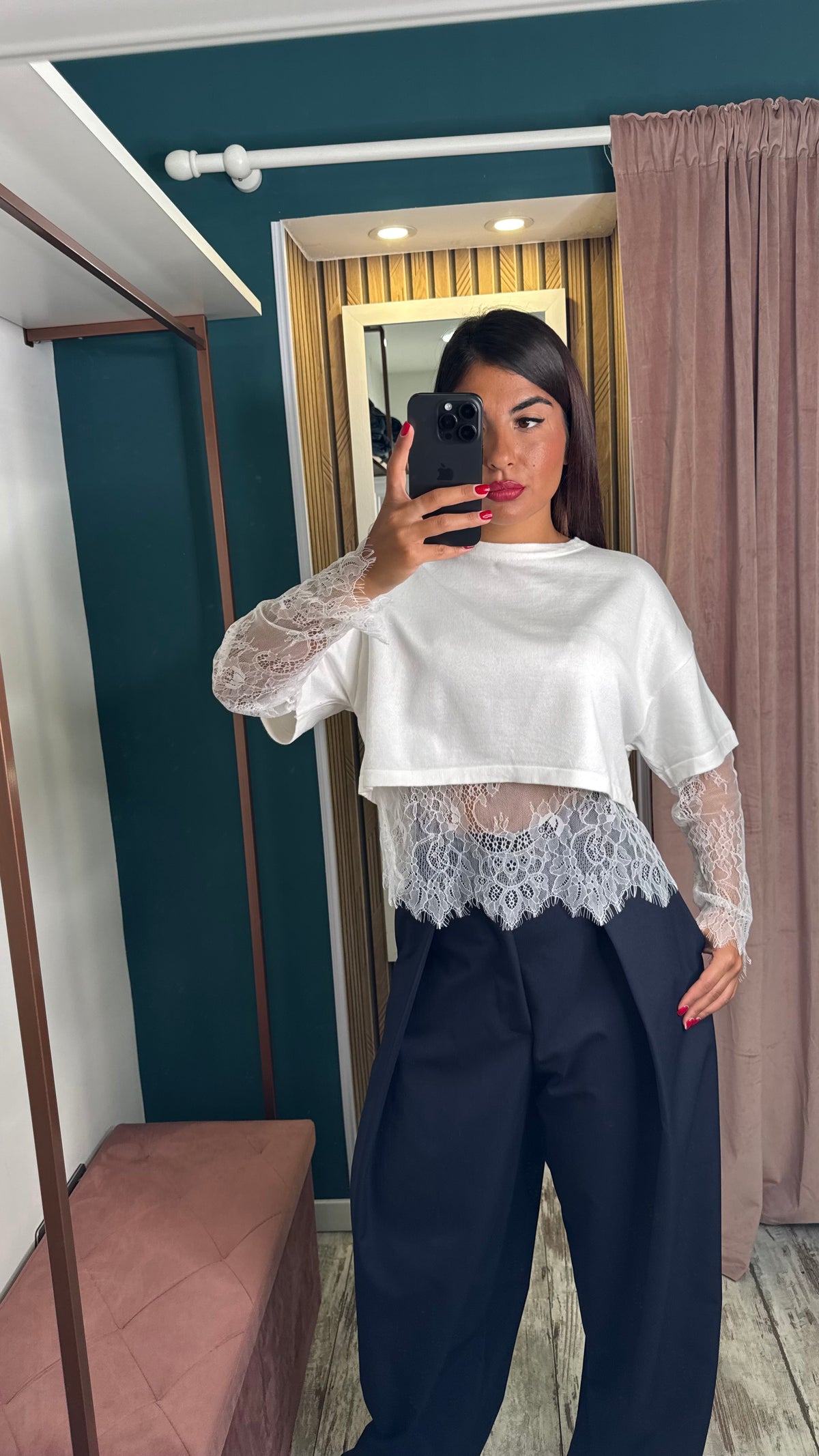 Maglia con merletto