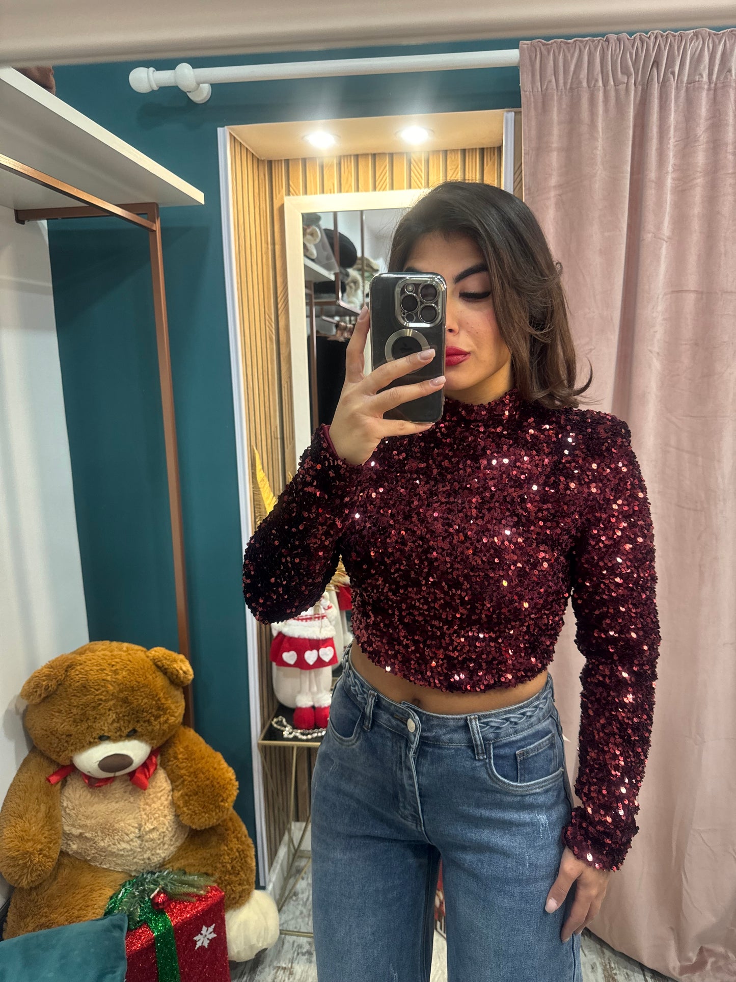 Top paillettes bordeaux