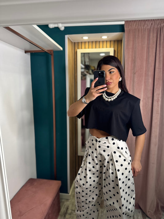 T-shirt crop nera