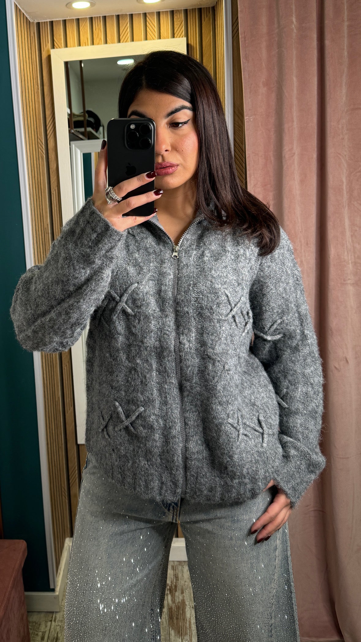 Pullover con zip