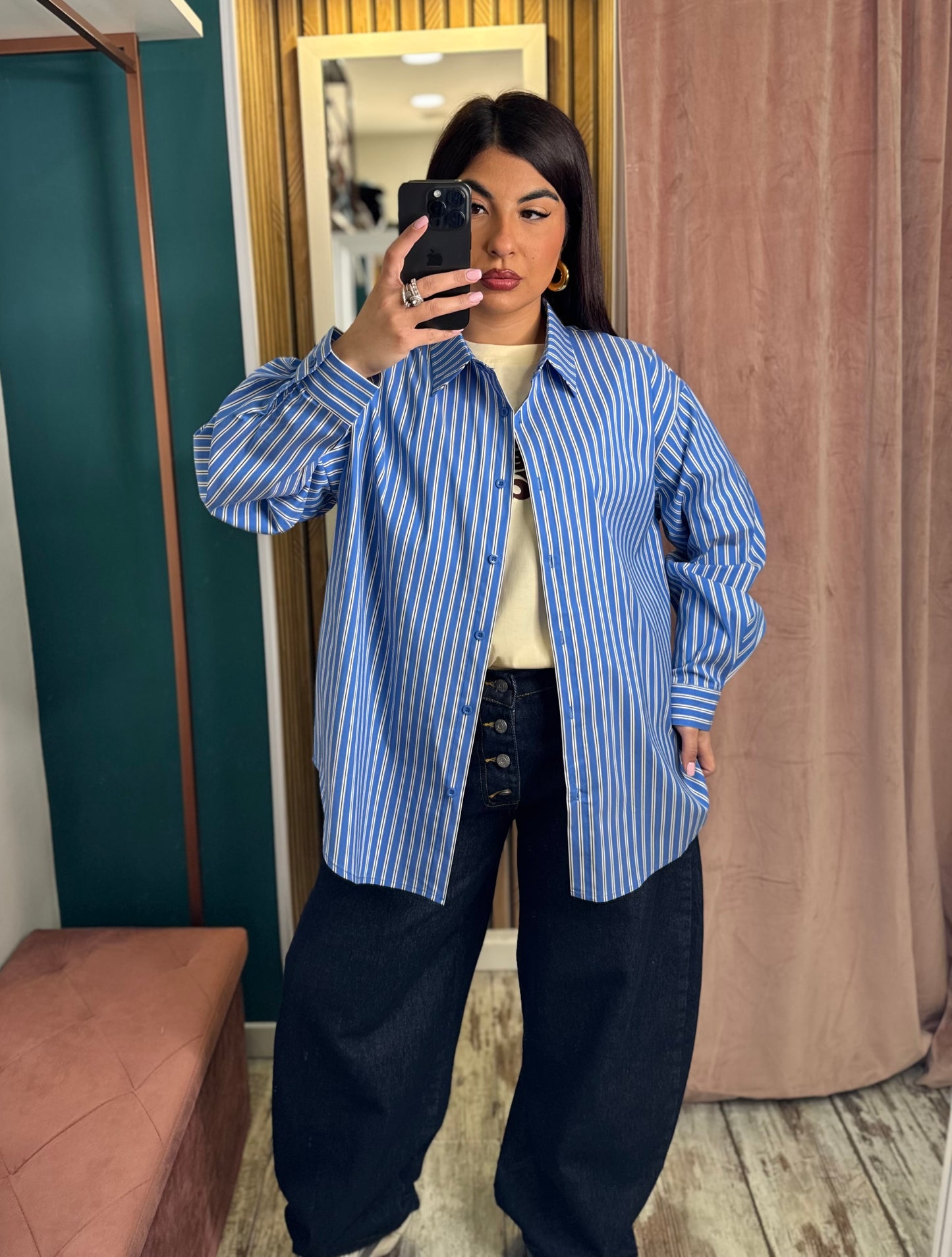 Camicia celeste righe