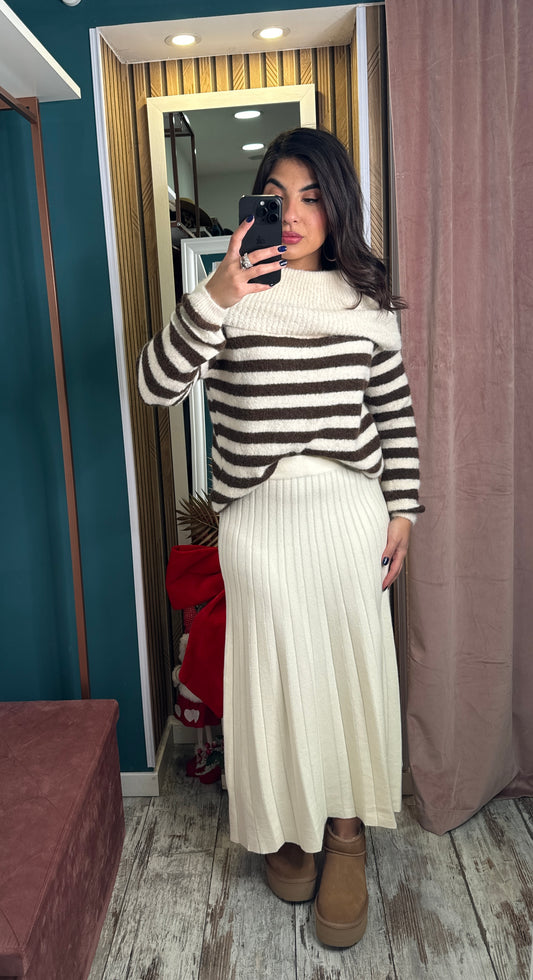 Pullover scollo barca righe