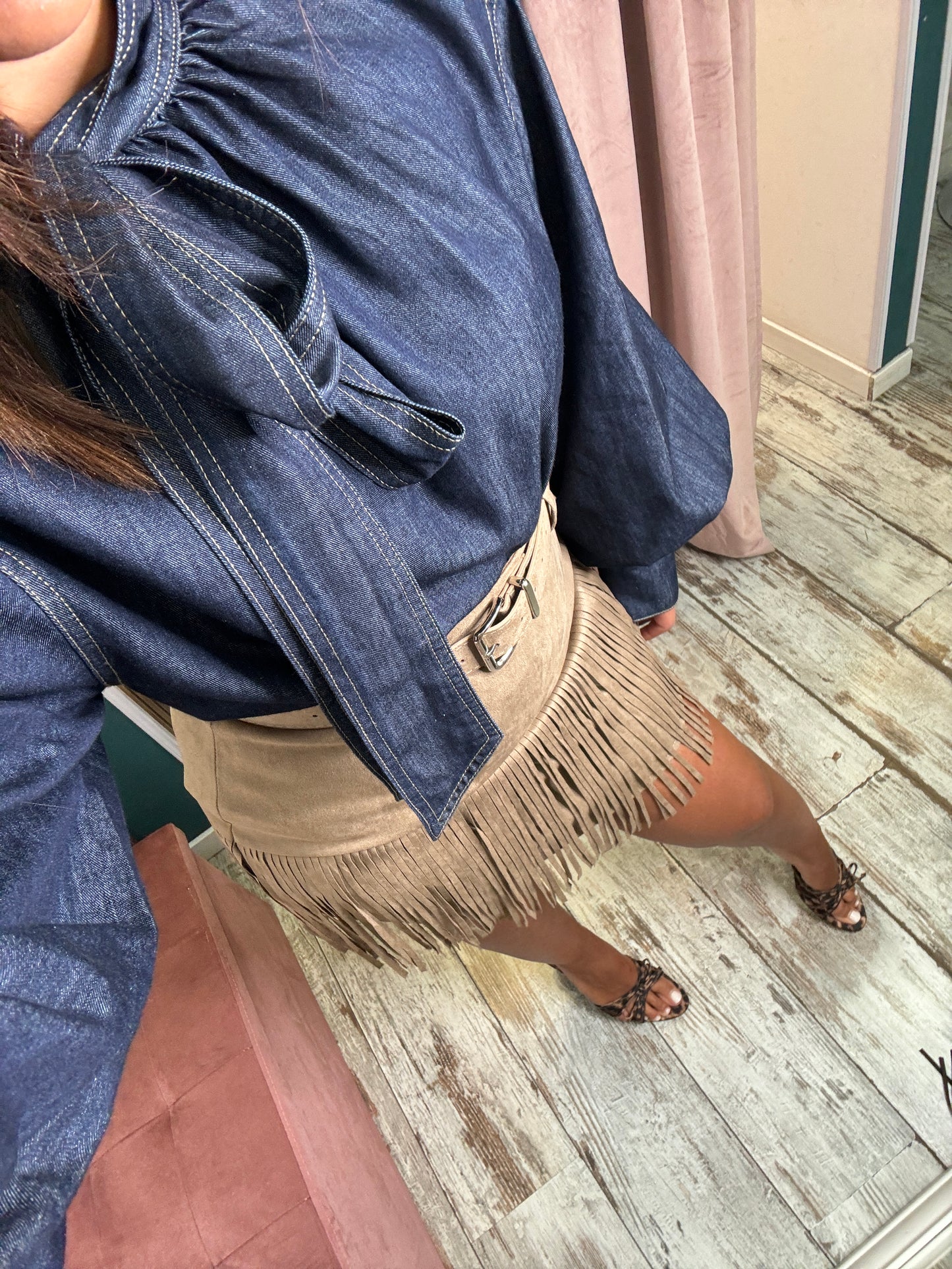 Minigonna camoscio beige