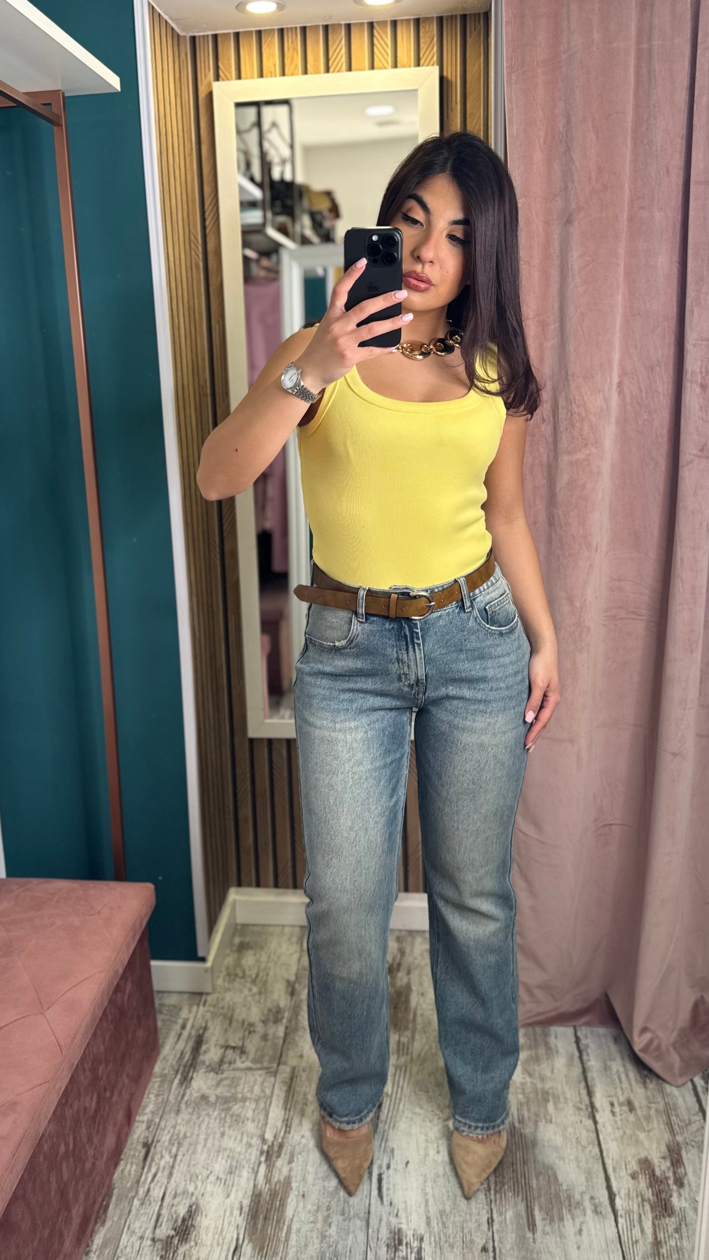 Jeans MomFit con cintura
