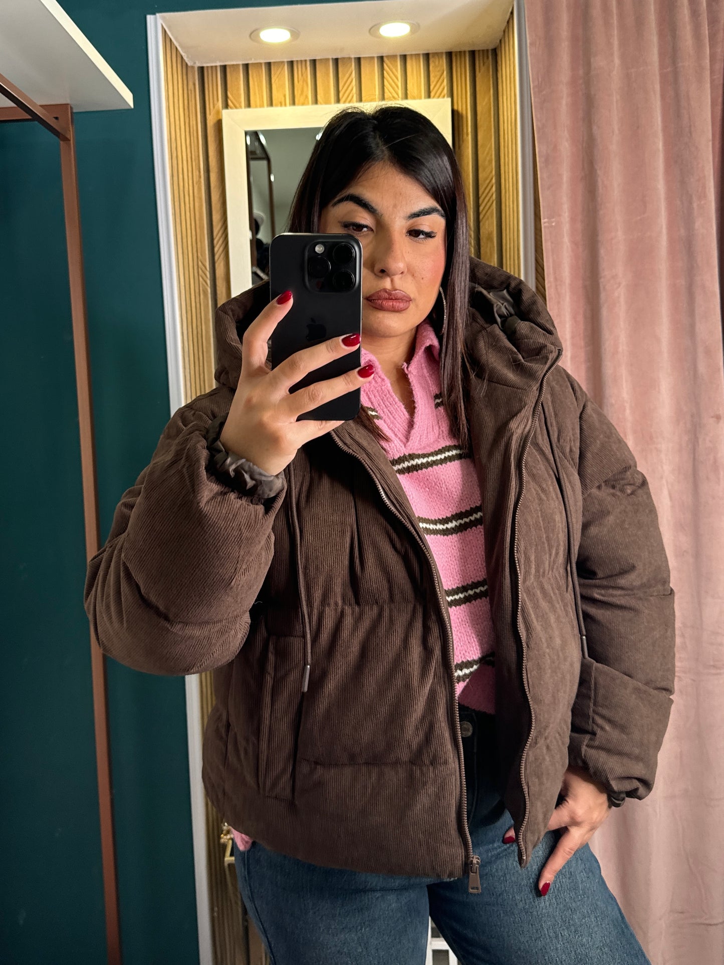 Piumino marrone in velluto