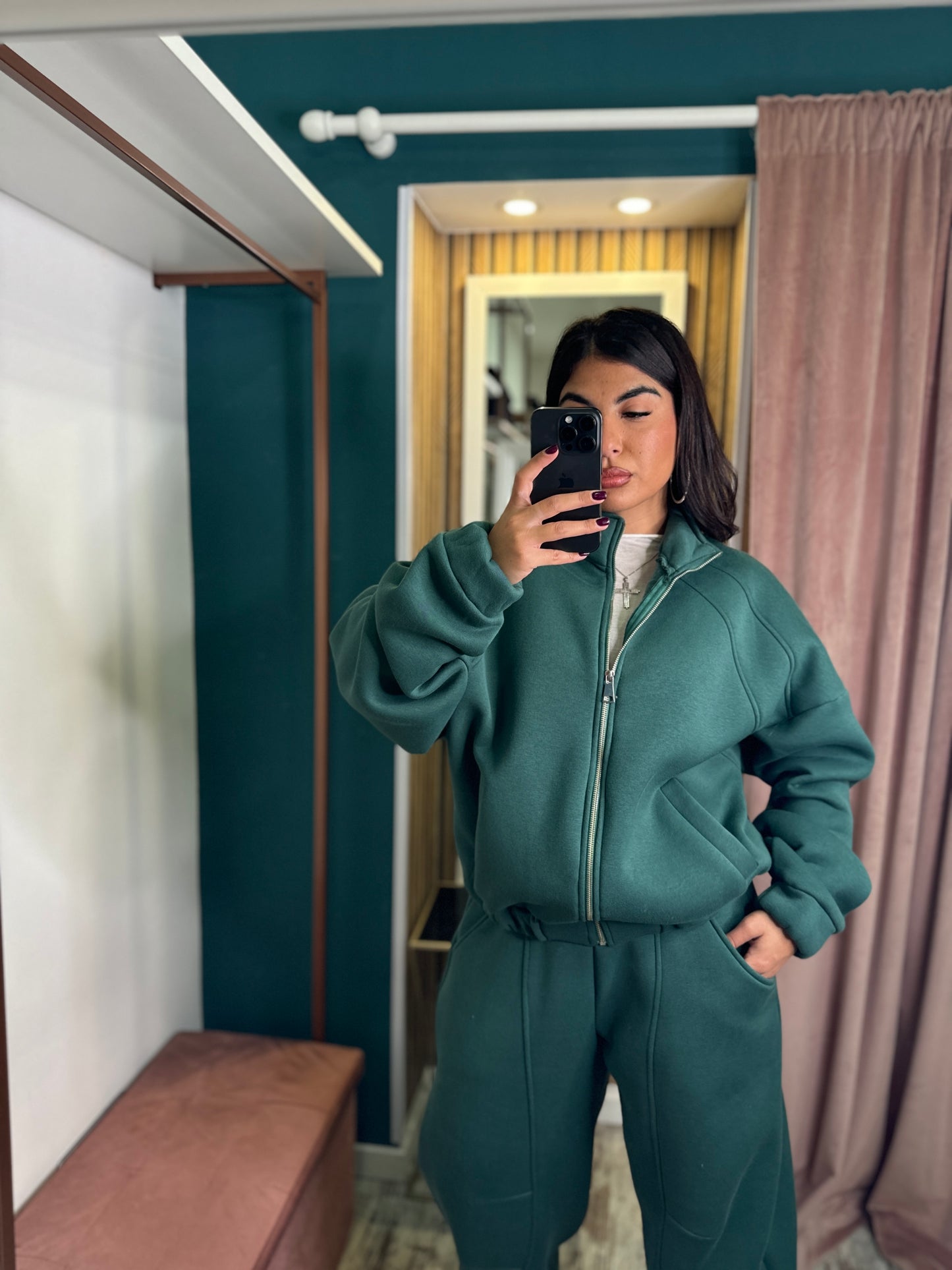 Cordset justwest over