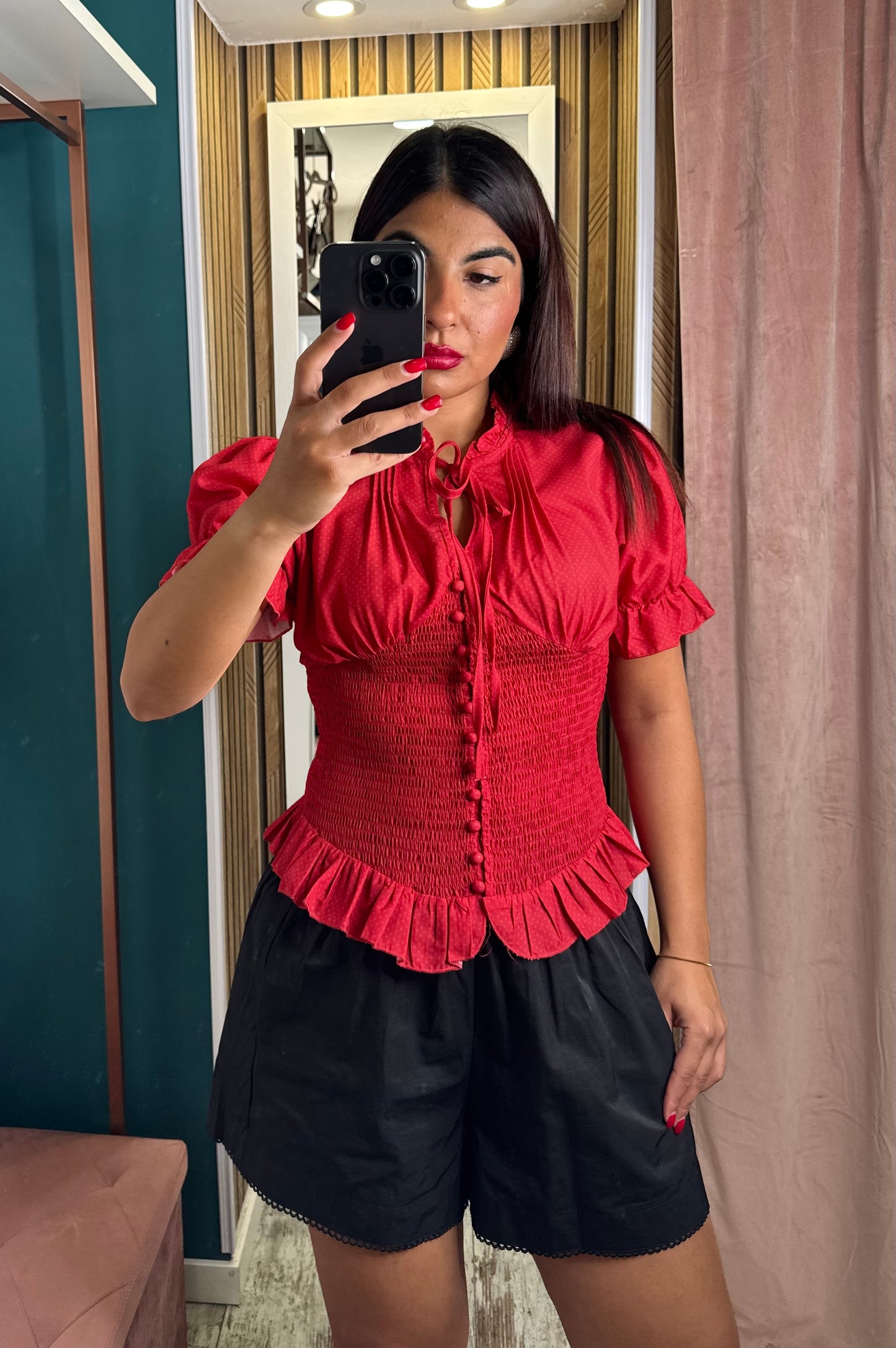 Top Nina