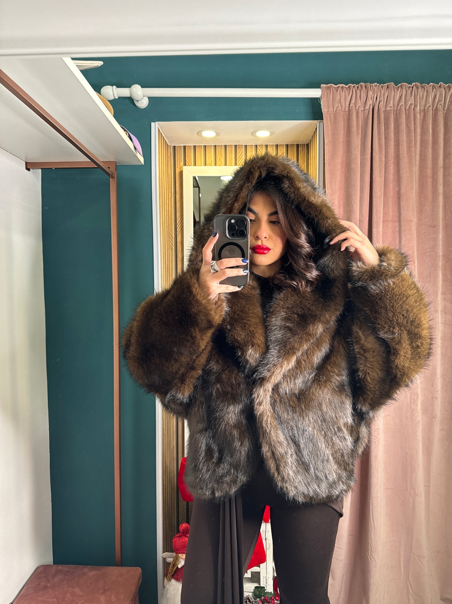 Pelliccia testa di moro cappuccio