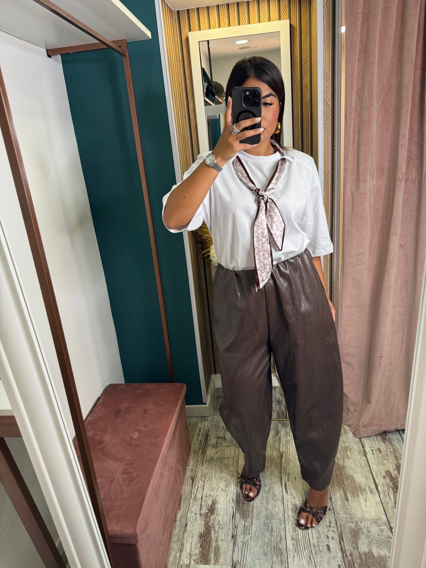 T-shirt foulard