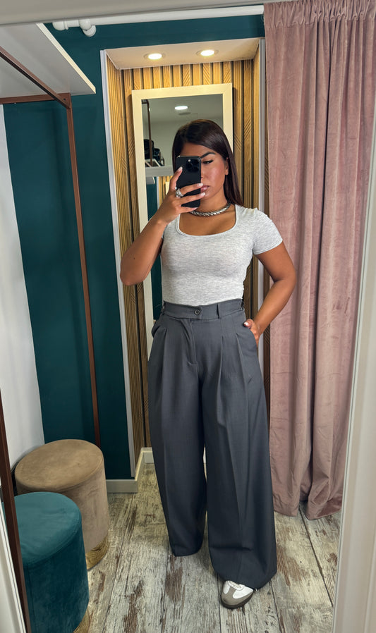 Pantaloni basic