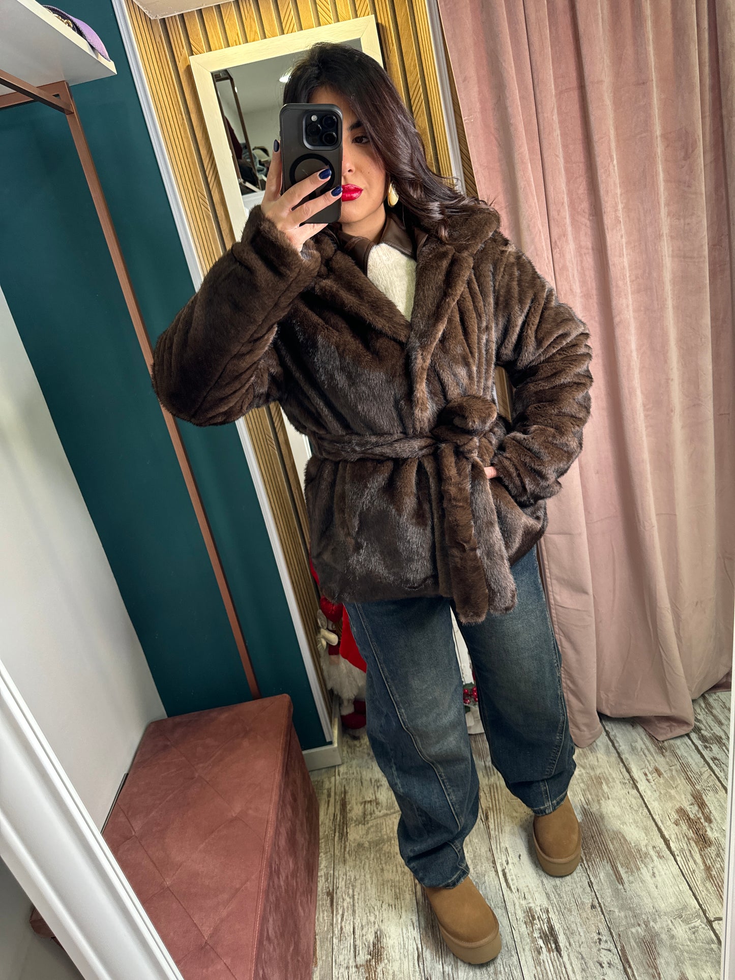 Pelliccia testa di moro cintura