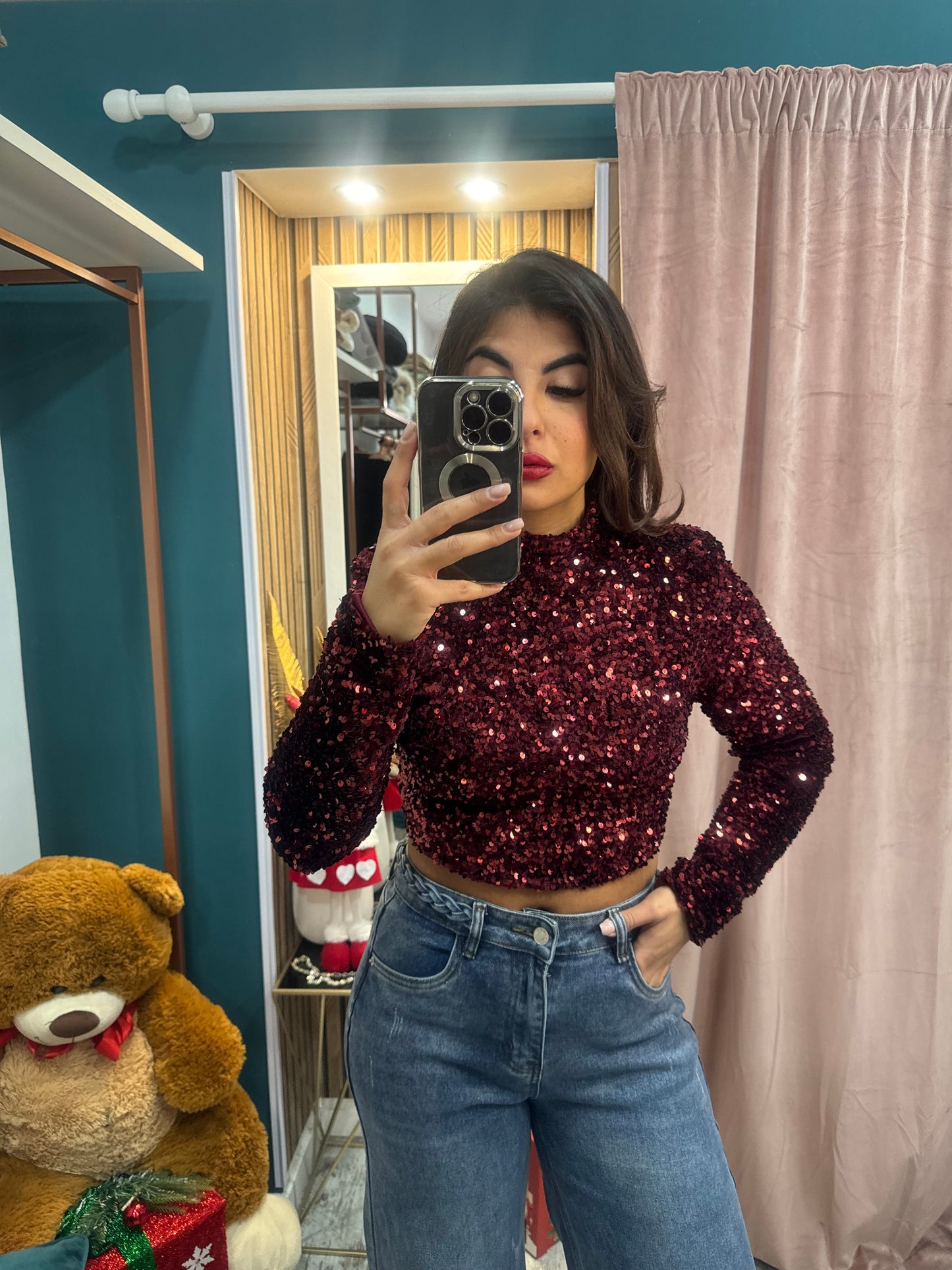 Top paillettes bordeaux