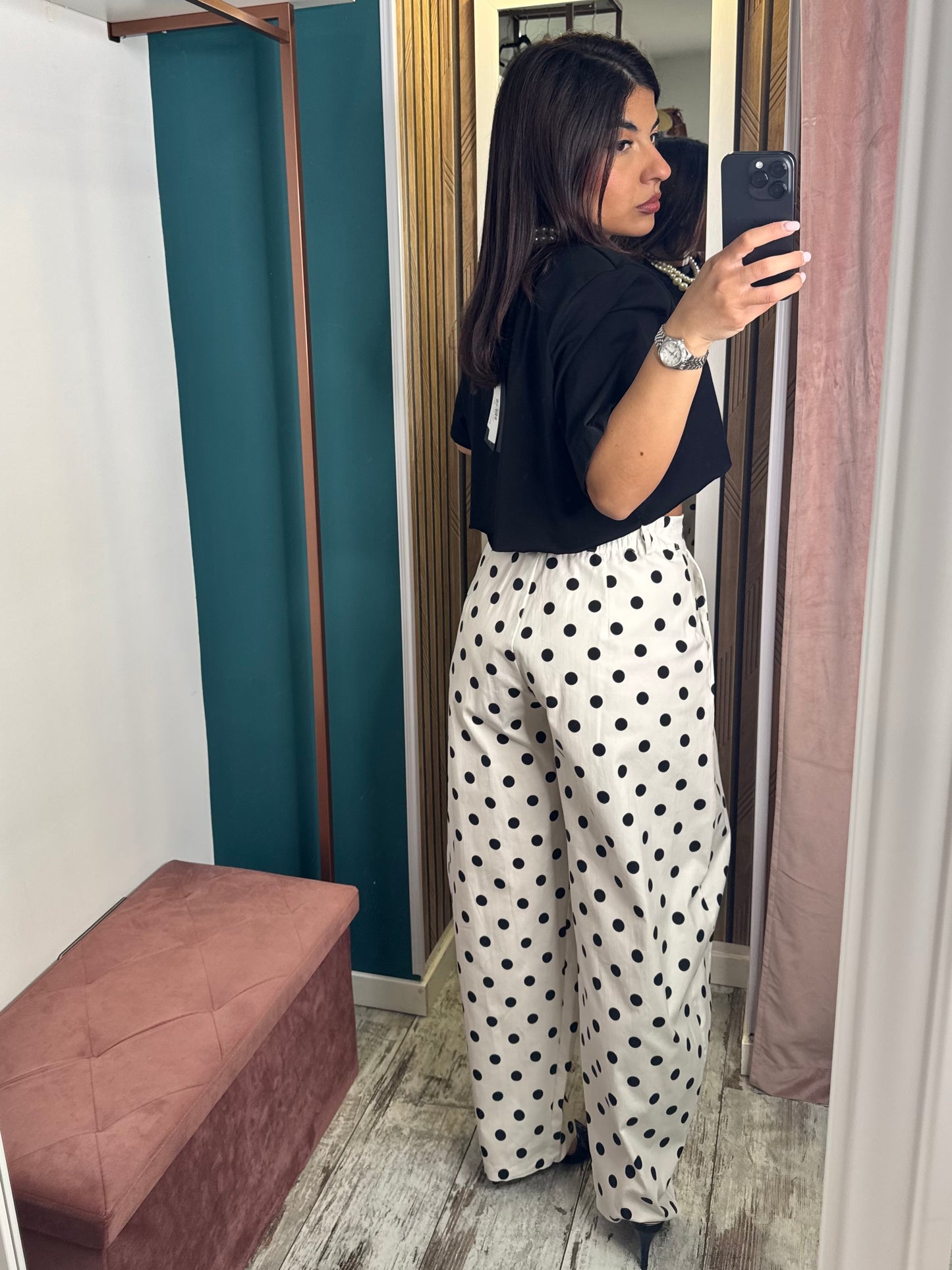 Pantaloni pois