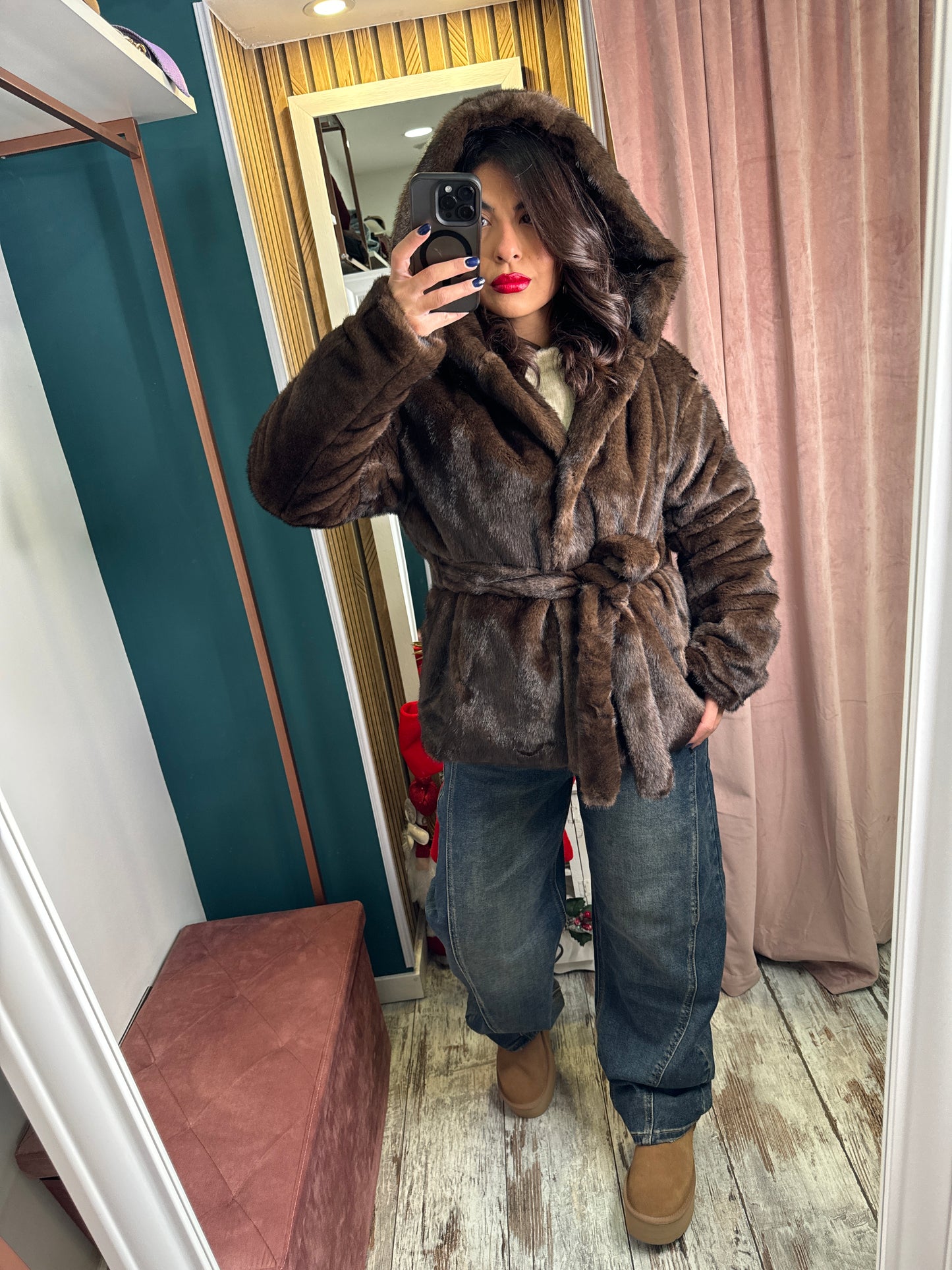 Pelliccia testa di moro cintura