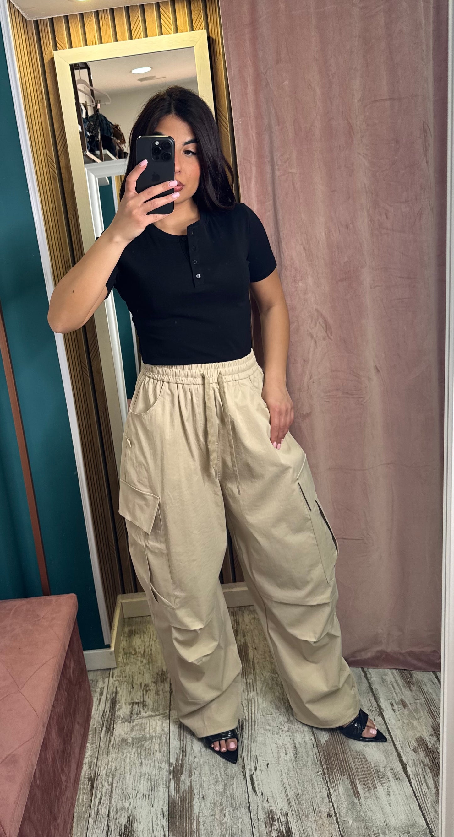 Pantaloni beige vert