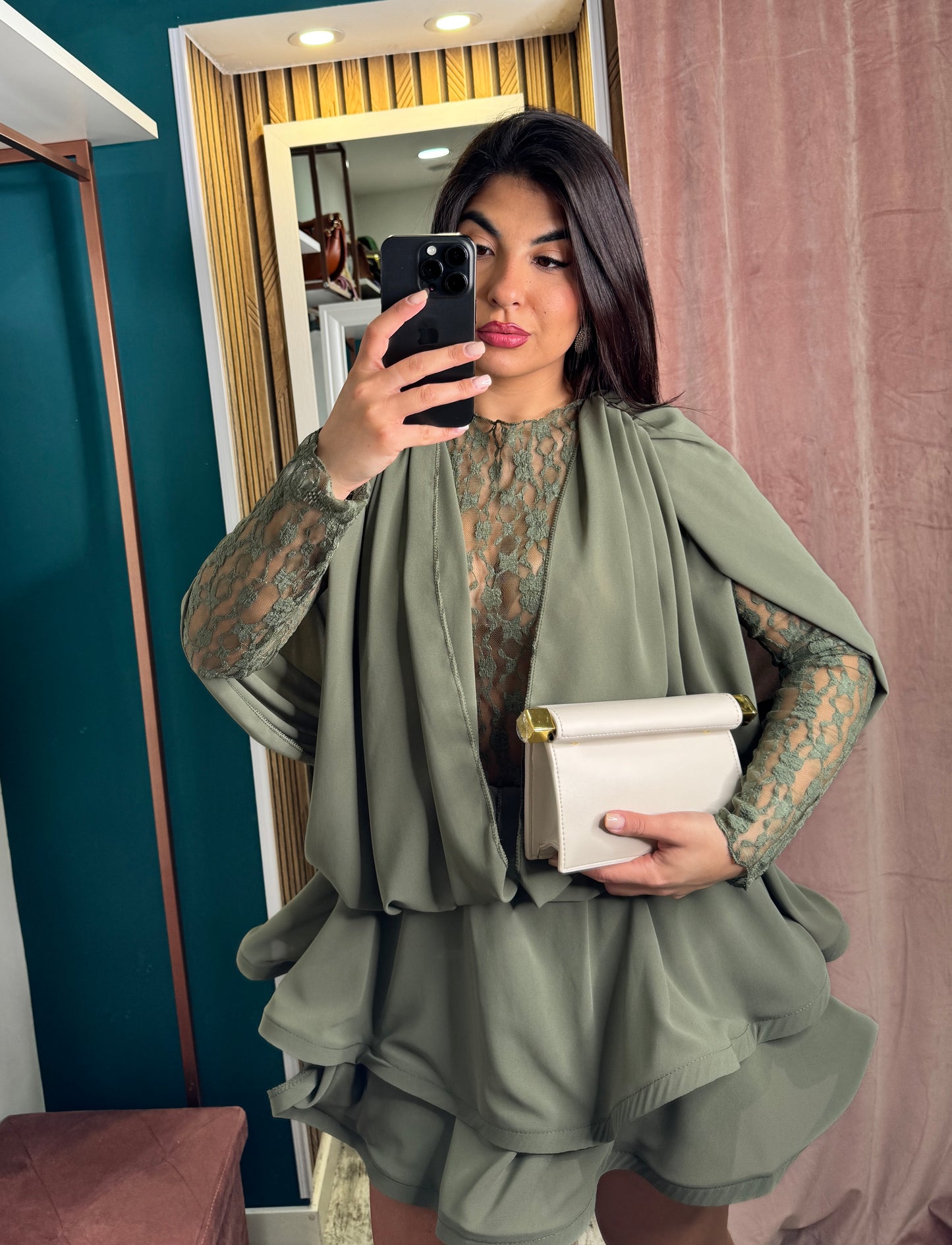 Abito corto Yasmine
